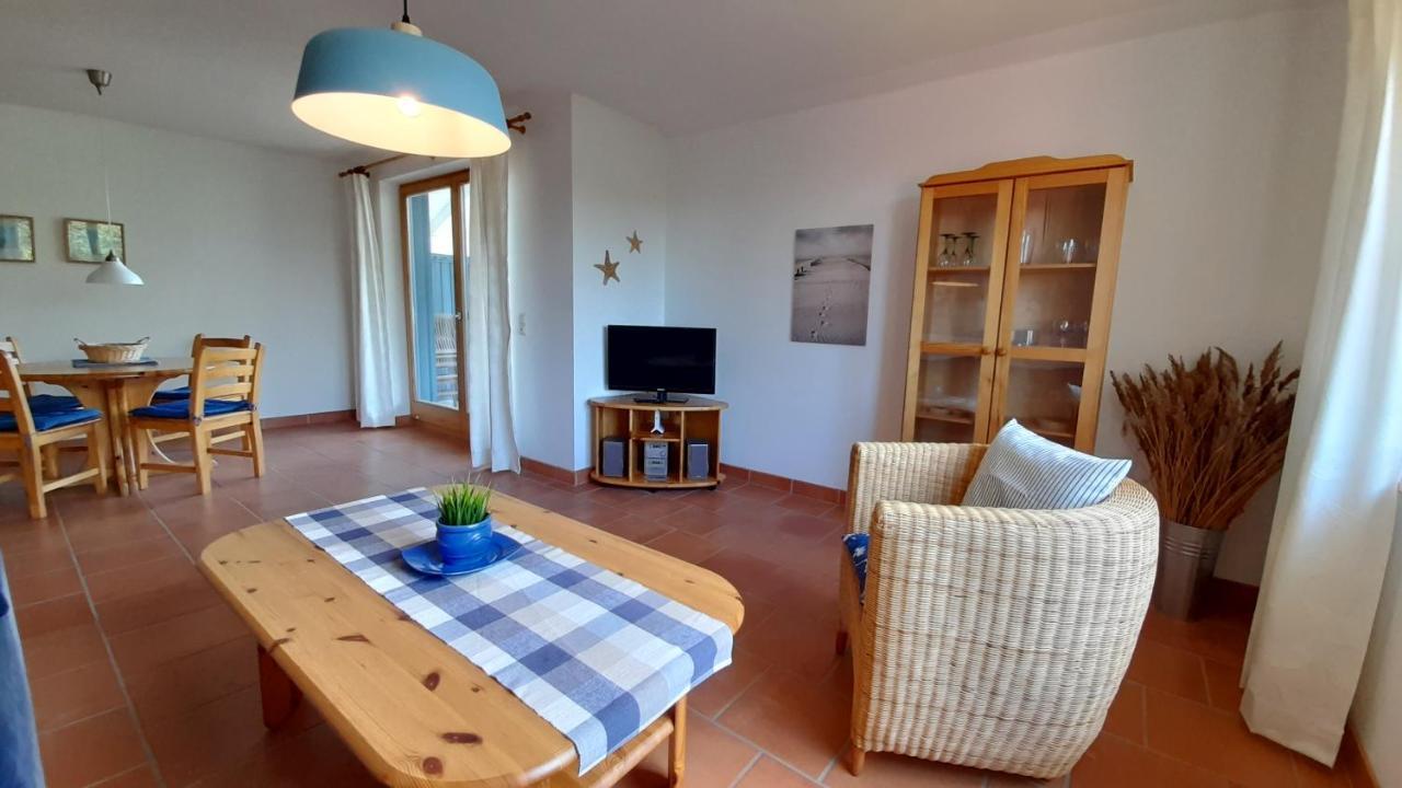 Strandvilla Marius Koserow Exteriör bild