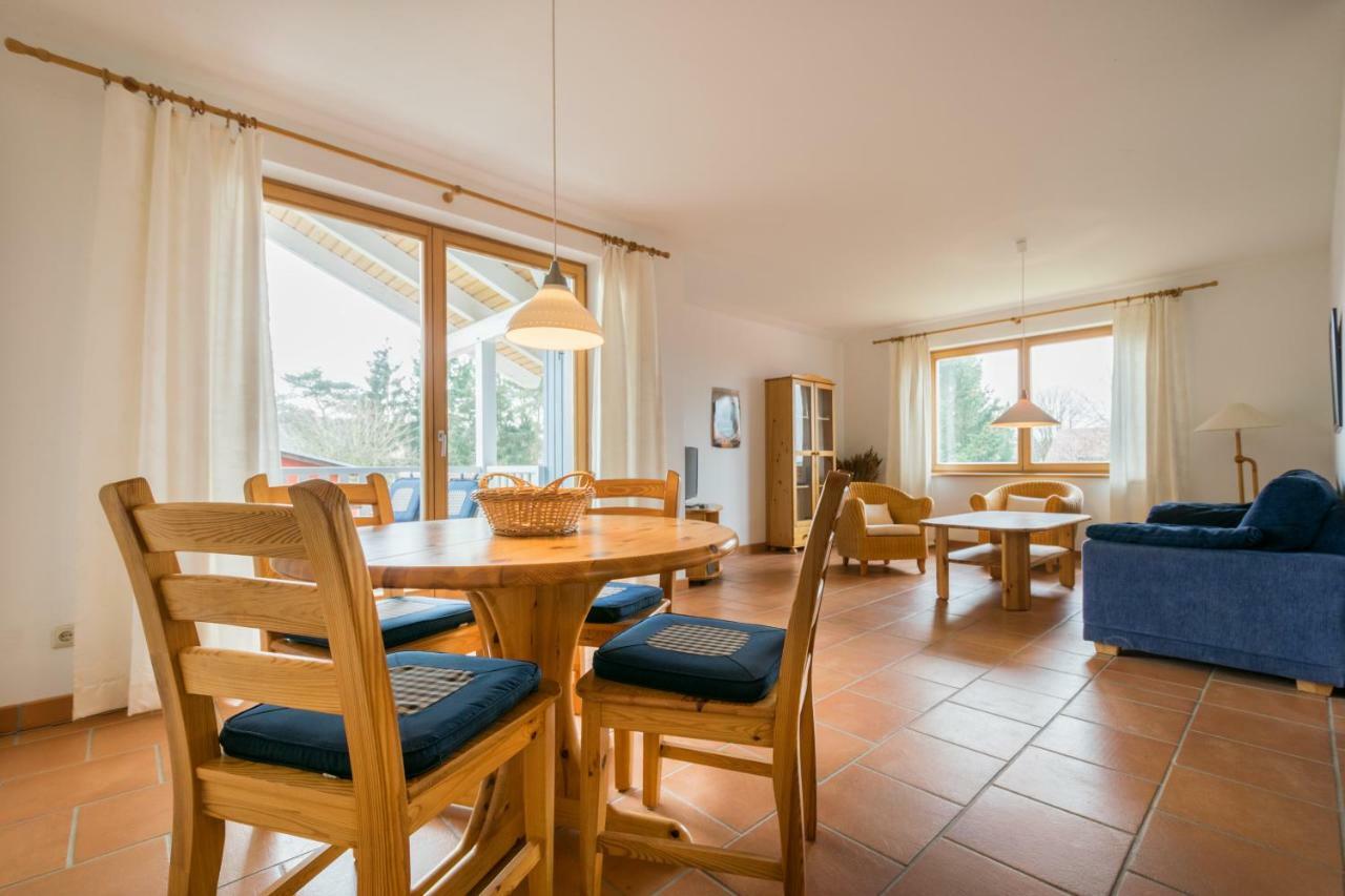 Strandvilla Marius Koserow Exteriör bild