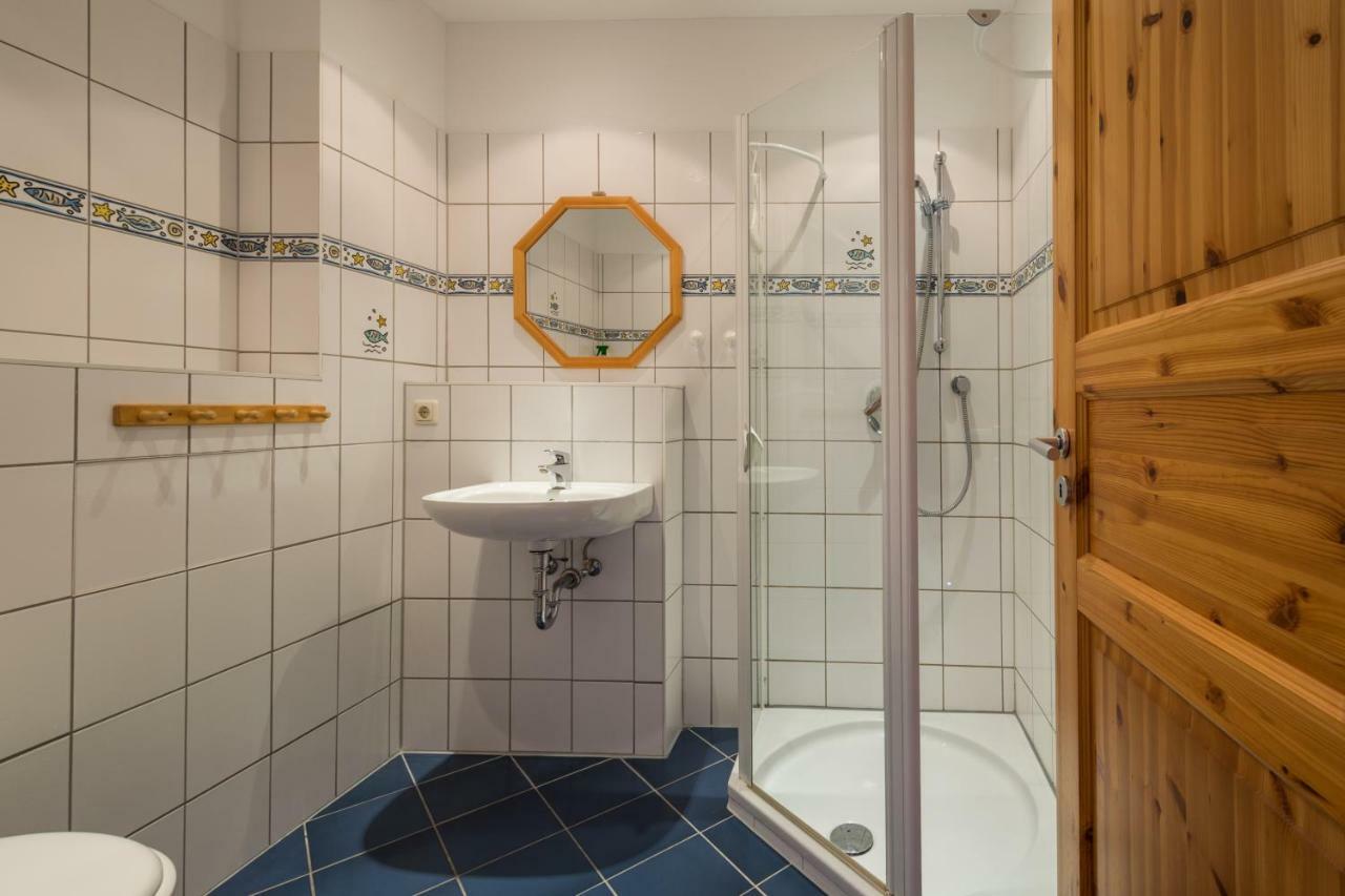Strandvilla Marius Koserow Exteriör bild